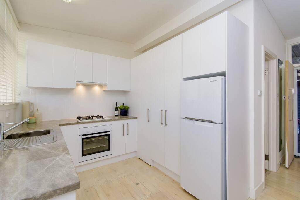 Modern Stylish Self-Contained Studio Apartment Burnside Exterior photo
